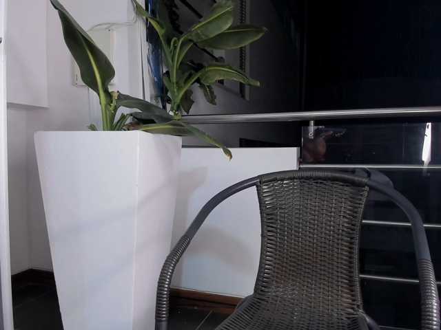 NahiaSoleil, en directo ahora en BongaCams