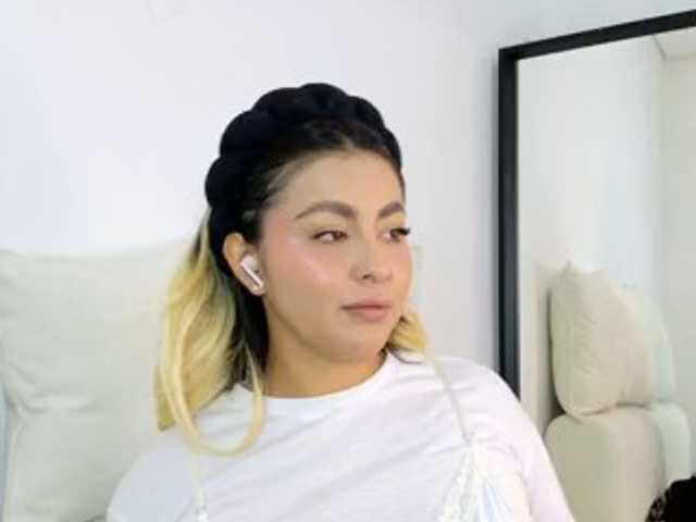 ElinaHon