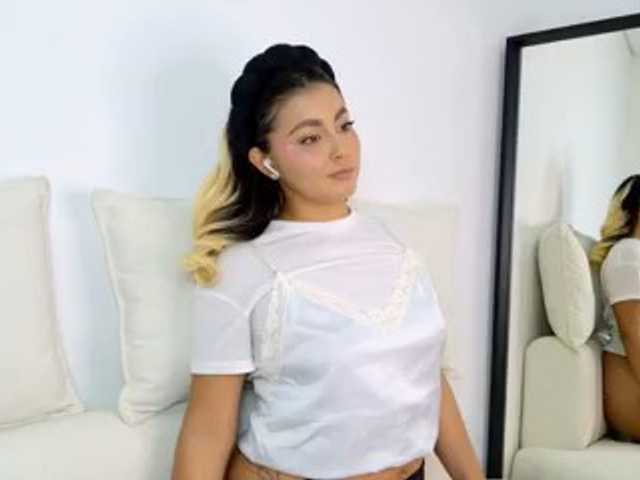 ElinaHon