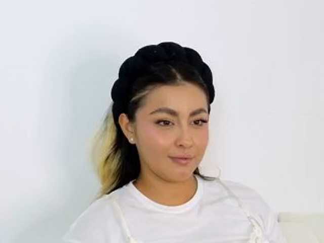 ElinaHon