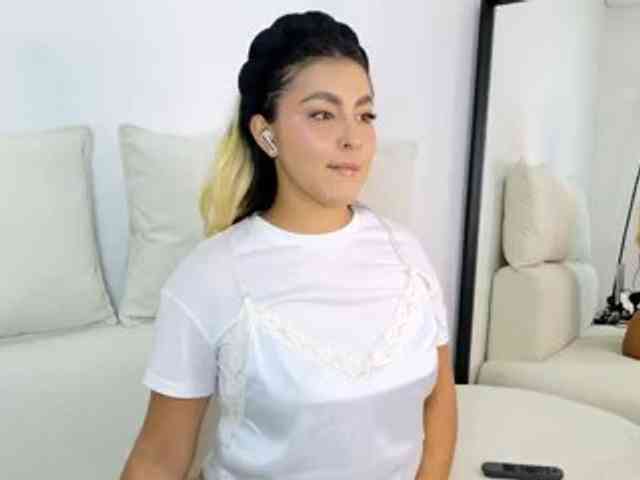ElinaHon