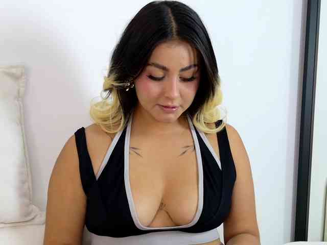 ElinaHon