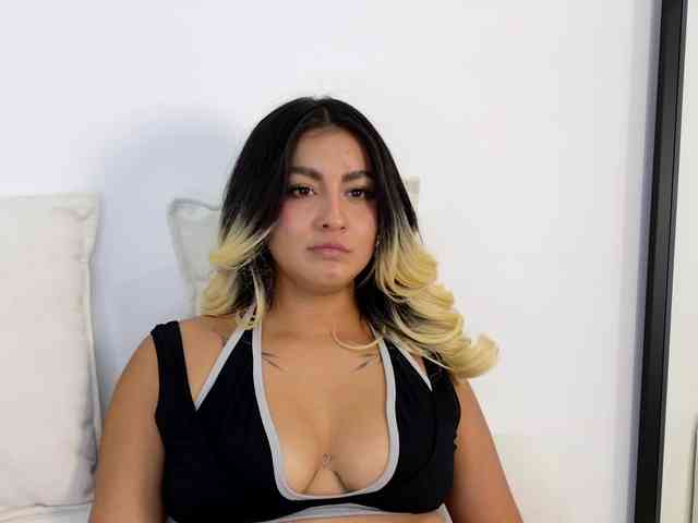 ElinaHon