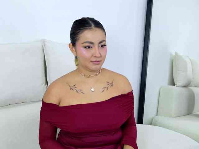 ElinaHon