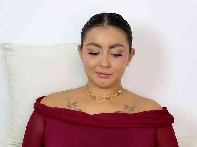 ElinaHon