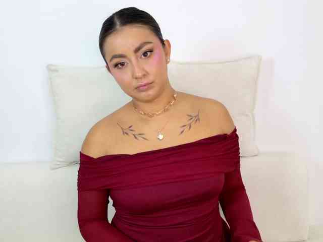 ElinaHon