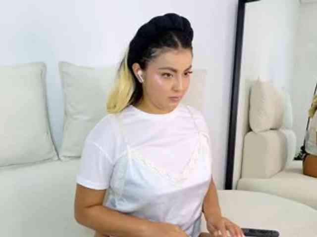 ElinaHon