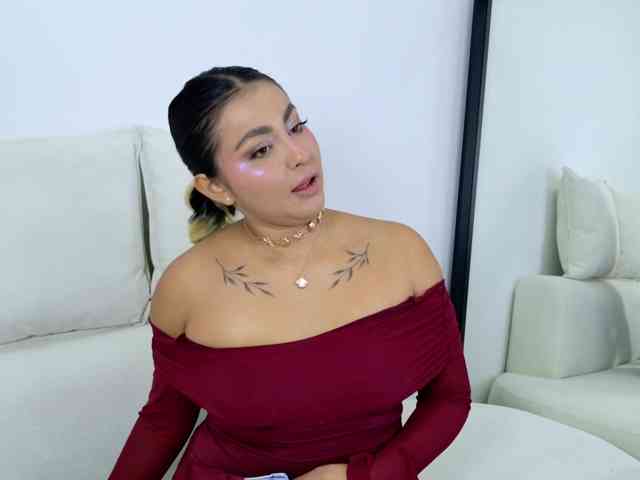 ElinaHon