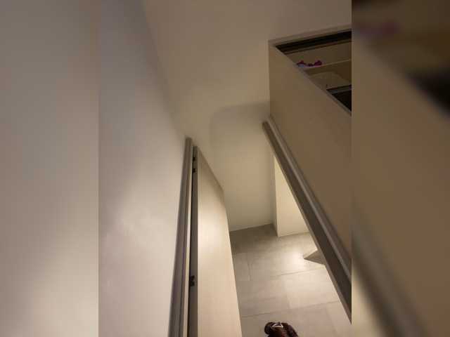 Alisson-Grey live cam preview
