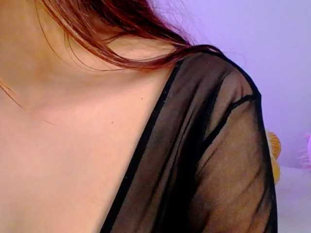 Alisson-Grey live cam on BongaCams