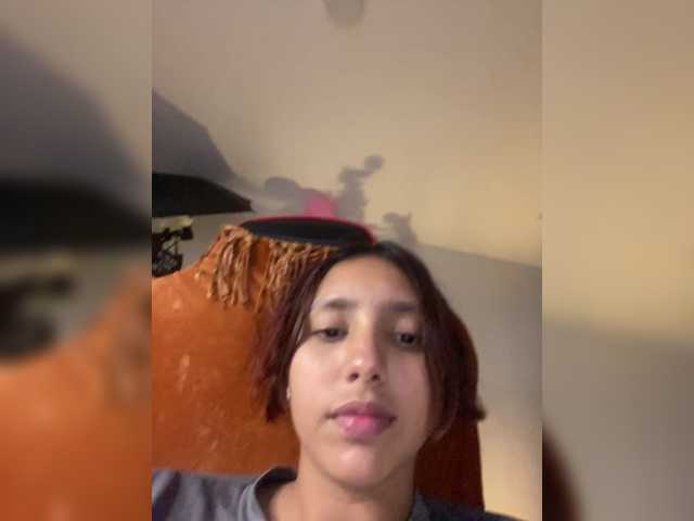 Alisson-Grey live cam on BongaCams