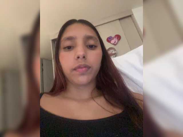 Alisson-Grey live cam on BongaCams