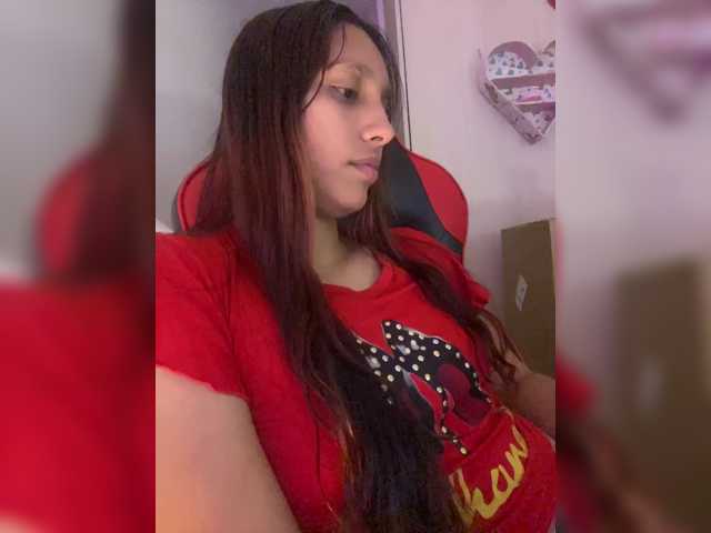Alisson-Grey live cam on BongaCams