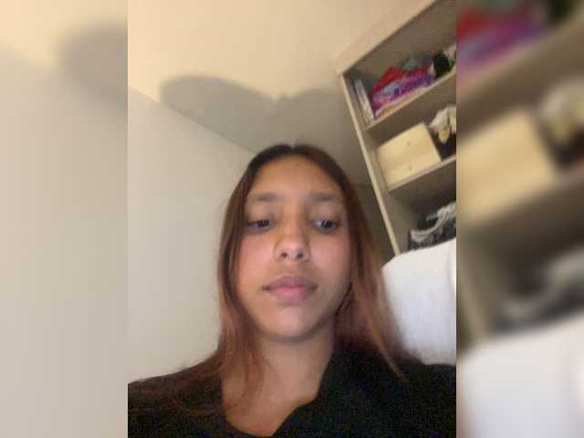 Alisson-Grey live cam on BongaCams