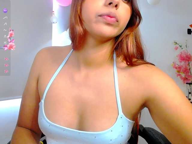 Alisson-Grey live cam on BongaCams