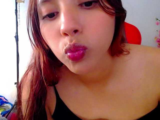 Alisson-Grey live cam on BongaCams