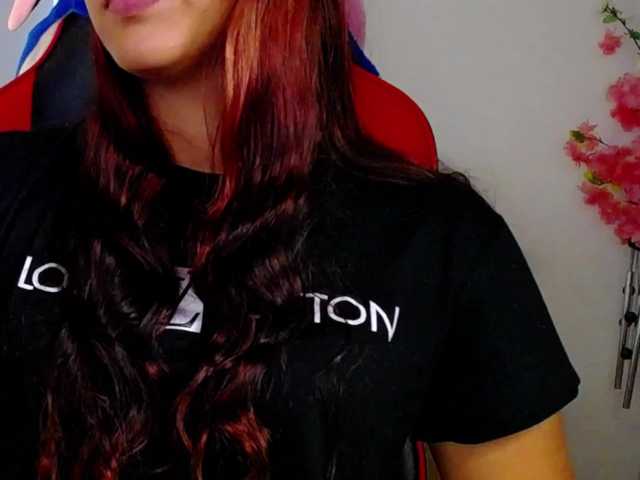 Alisson-Grey live cam on BongaCams