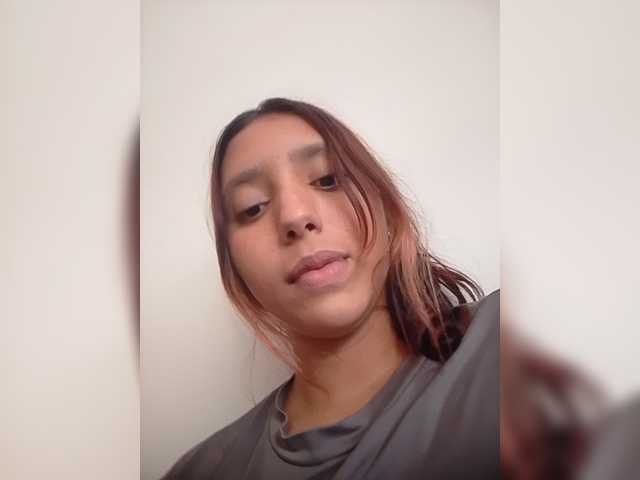Alisson-Grey live cam on BongaCams