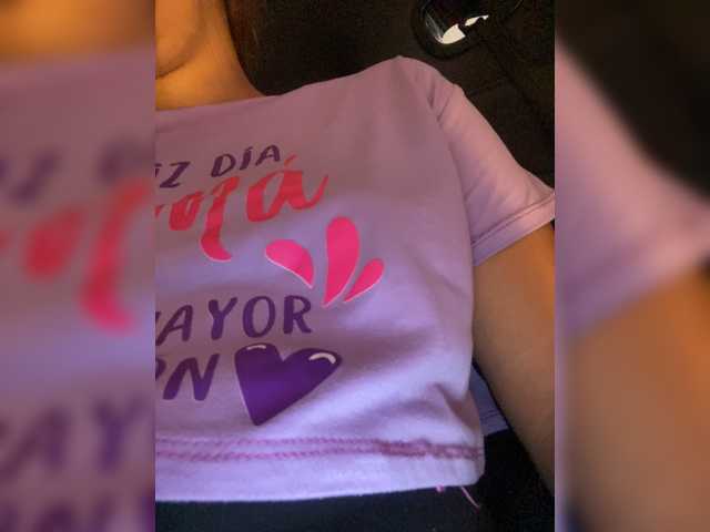 Alisson-Grey live cam on BongaCams