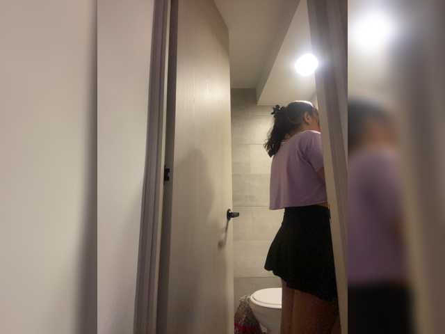 Alisson-Grey live cam on BongaCams
