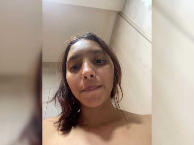 Alisson-Grey live cam on BongaCams