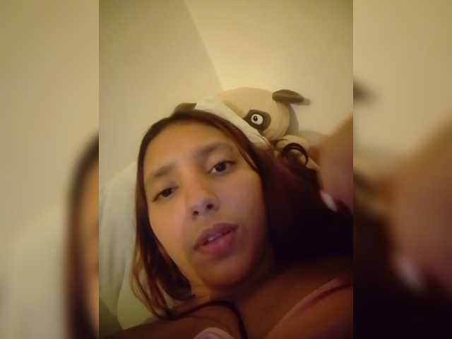 Alisson-Grey live cam on BongaCams