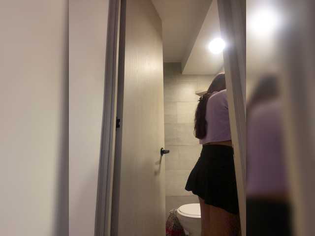 Alisson-Grey live cam on BongaCams