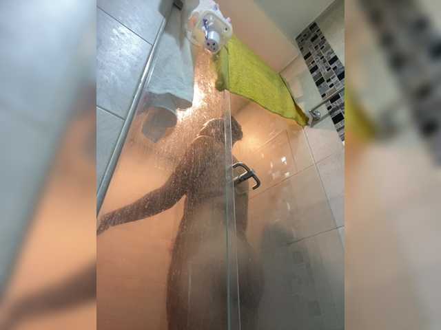Alisson-Grey live cam on BongaCams