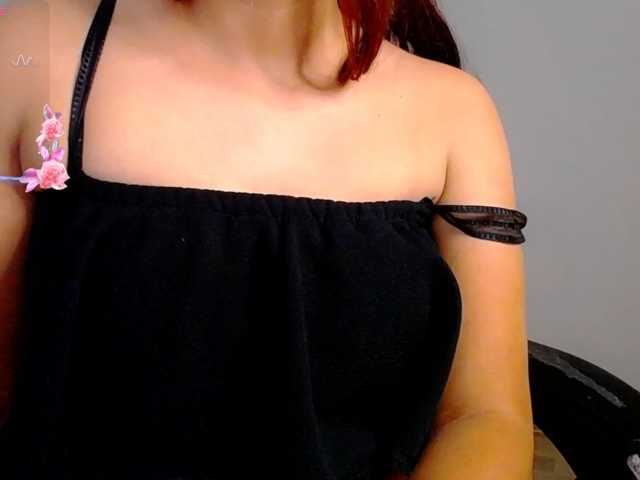 Alisson-Grey live cam on BongaCams