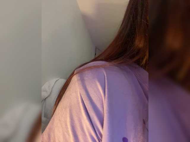 Alisson-Grey live cam on BongaCams
