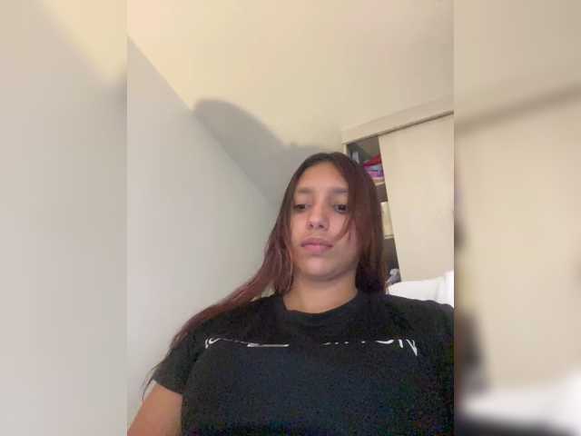 Alisson-Grey live cam on BongaCams