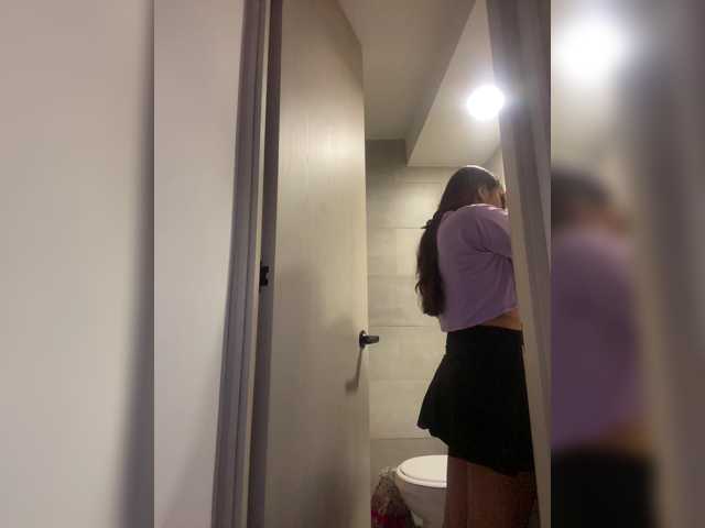 Alisson-Grey live cam on BongaCams