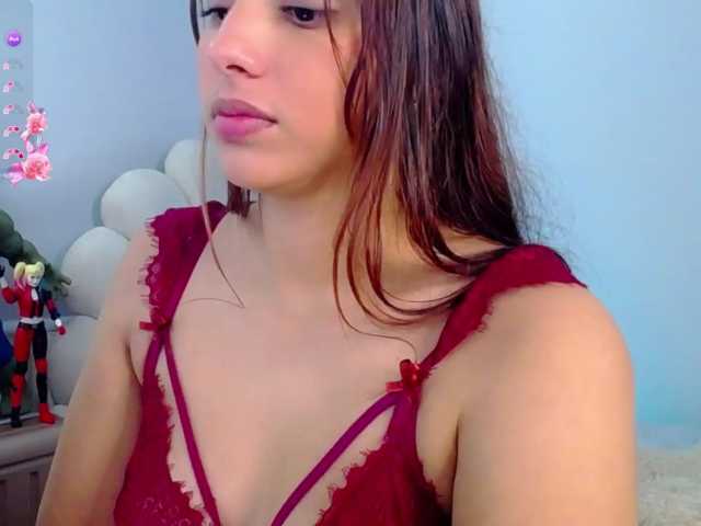 Alisson-Grey live cam on BongaCams