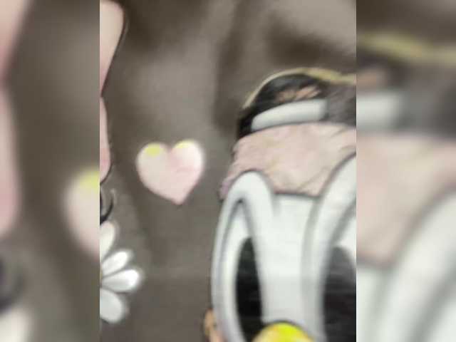 Alisson-Grey live cam on BongaCams