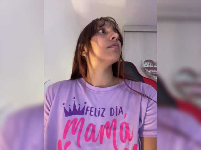 Alisson-Grey live cam on BongaCams