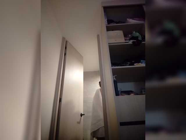 Alisson-Grey live cam on BongaCams