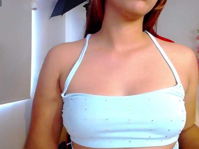 Alisson-Grey live cam on BongaCams