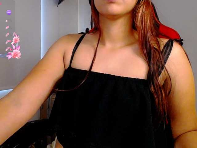 Alisson-Grey live cam on BongaCams