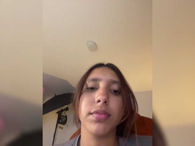 Alisson-Grey live cam on BongaCams