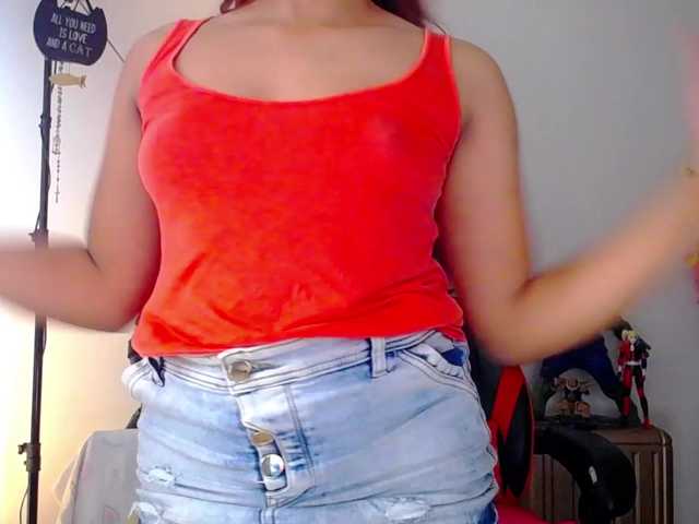 Alisson-Grey live cam on BongaCams