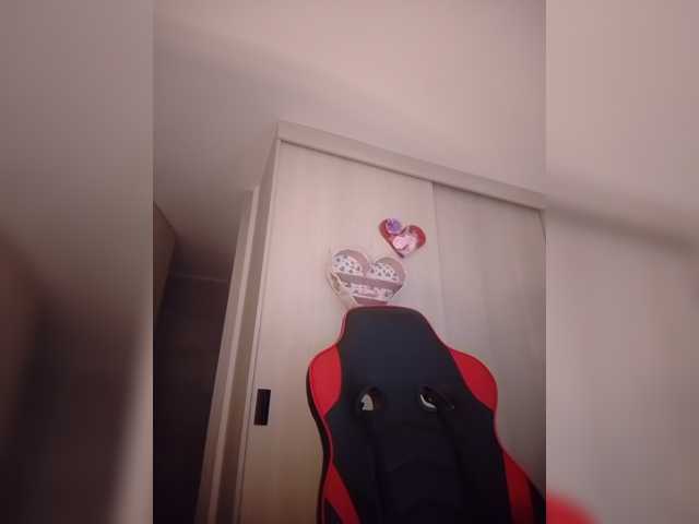 Alisson-Grey live cam on BongaCams