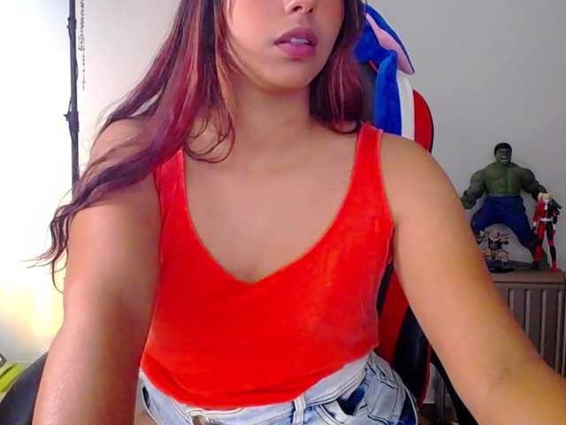 Alisson-Grey live cam on BongaCams