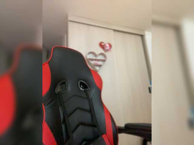 Alisson-Grey live cam on BongaCams