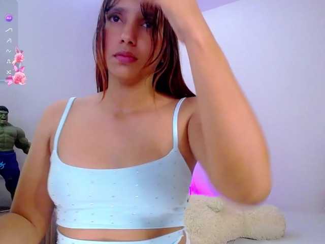 Alisson-Grey live cam on BongaCams