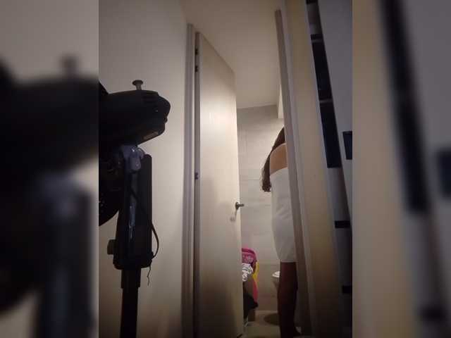 Alisson-Grey live cam on BongaCams