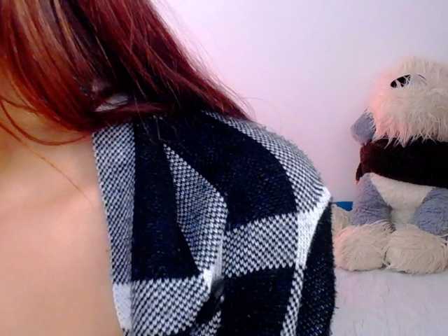 Alisson-Grey live cam on BongaCams