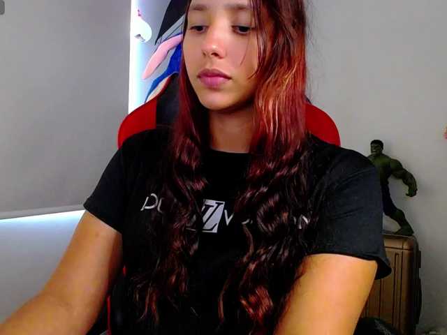 Alisson-Grey live cam on BongaCams