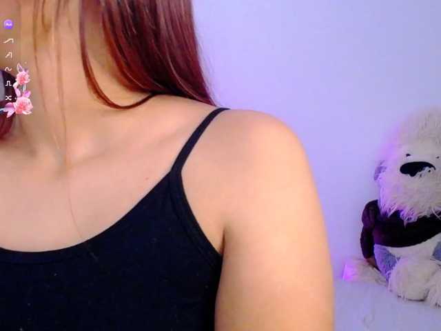 Alisson-Grey live cam on BongaCams