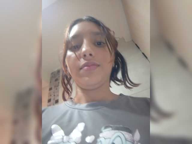 Alisson-Grey live cam on BongaCams
