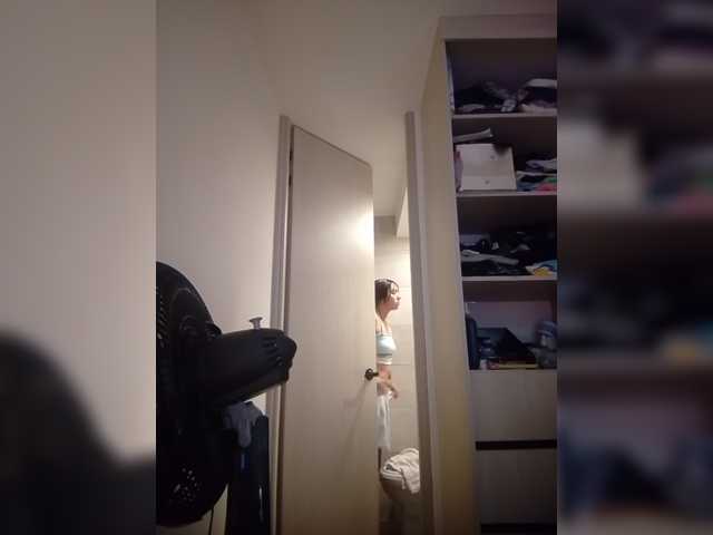 Alisson-Grey live cam on BongaCams
